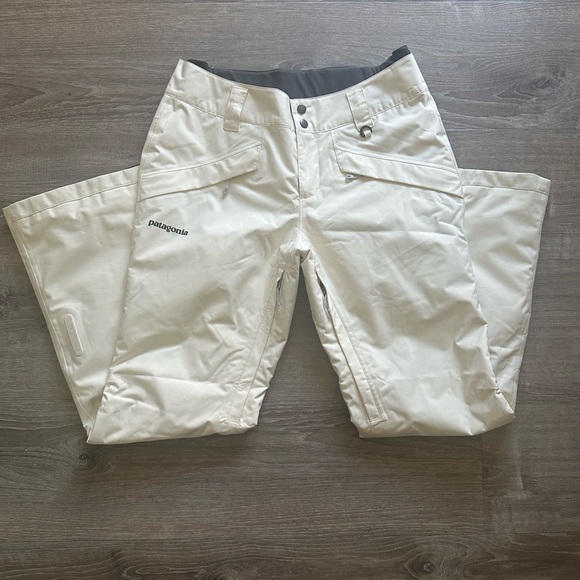 W's Insulated Powder Bowl Pants
Style #
31476 - Picture 7 of 7